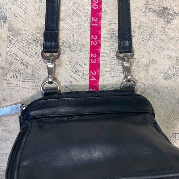 Hobo International UNIQUE/RARE leather bag with organizer attached - Picture 15 of 15